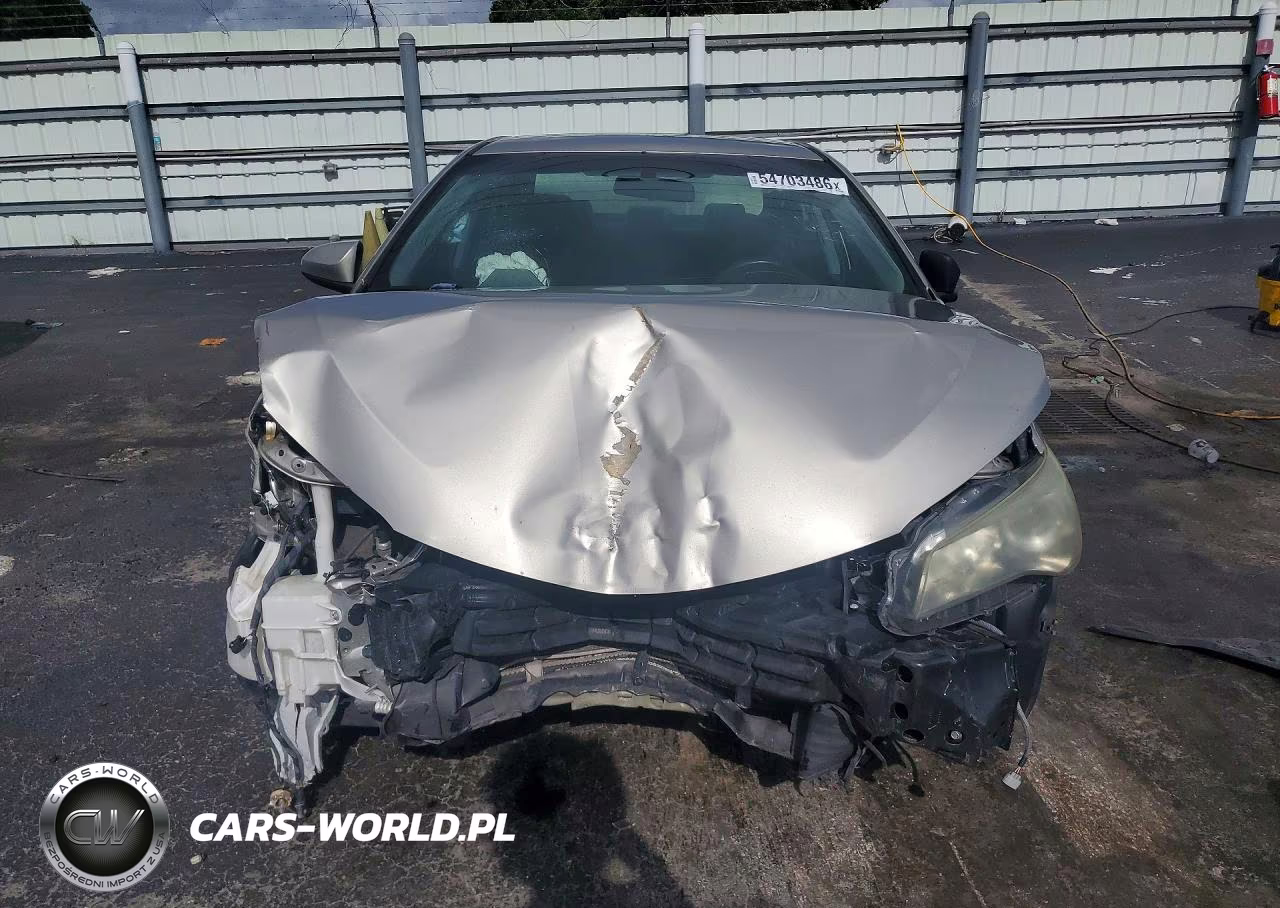 2016 Toyota Camry Se VIN:4T1BF1FK3GU554167 - 5