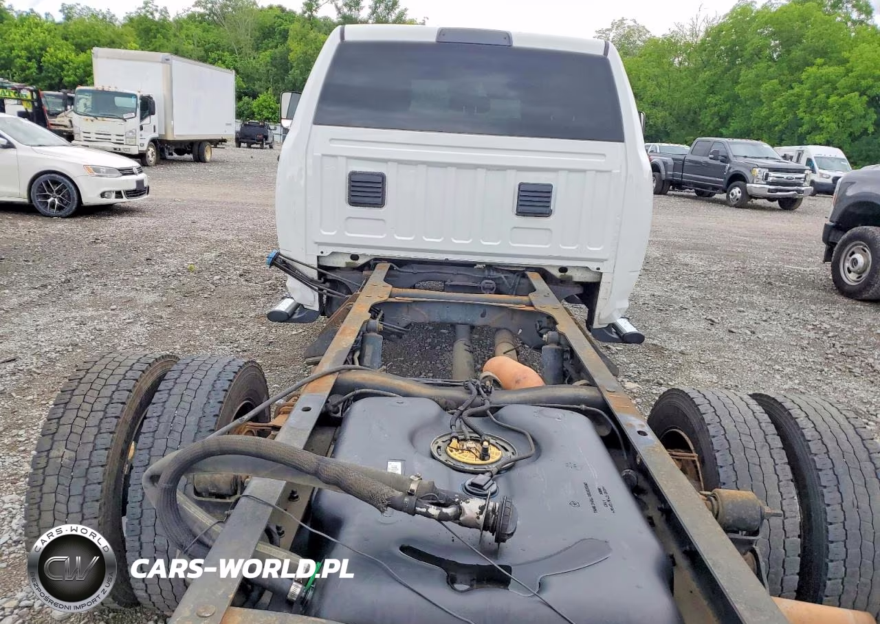 2015 Ram 5500 VIN:3C7WRNEL6FG582693 - 10