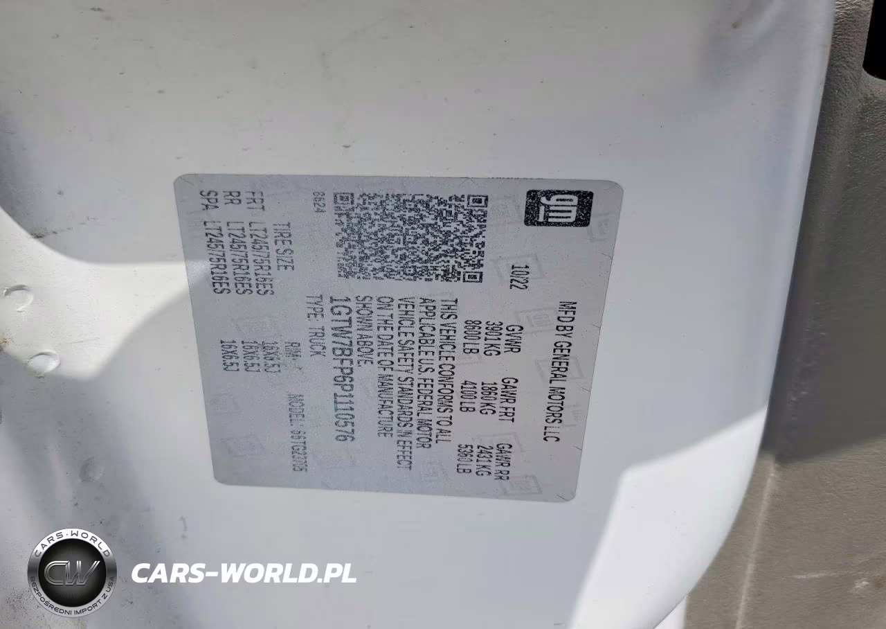 2023 GMC Savana G2500 VIN:1GTW7BFP6P1110576 - 13