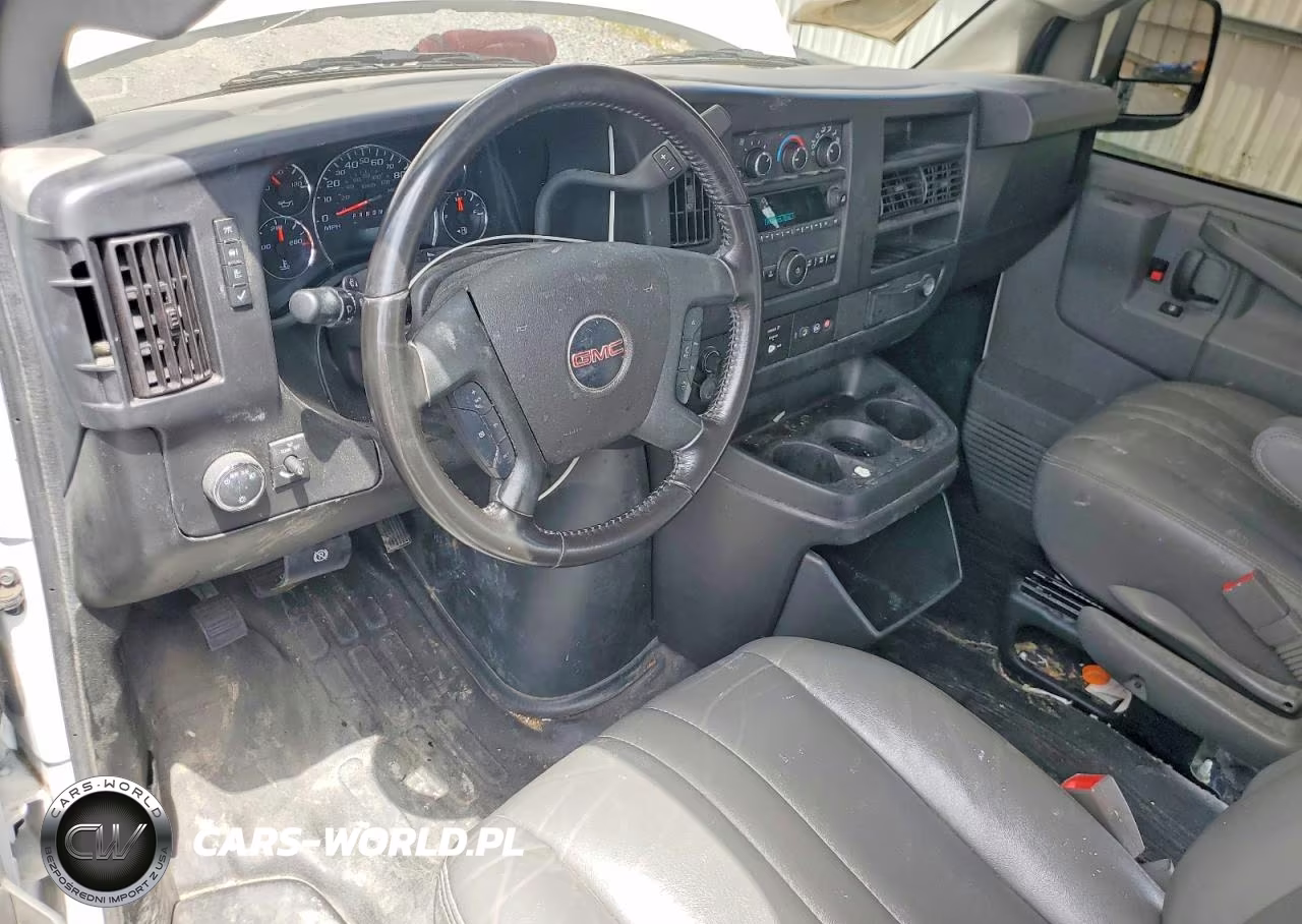2023 GMC Savana G2500 VIN:1GTW7BFP6P1110576 - 8