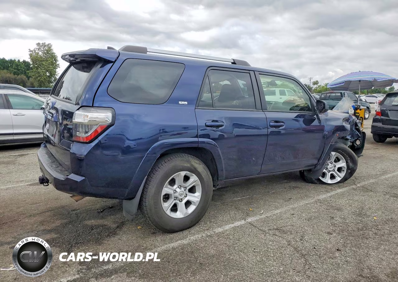 2024 Toyota 4Runner Sr5 VIN:JTEEU5JR2R5307279 - 3