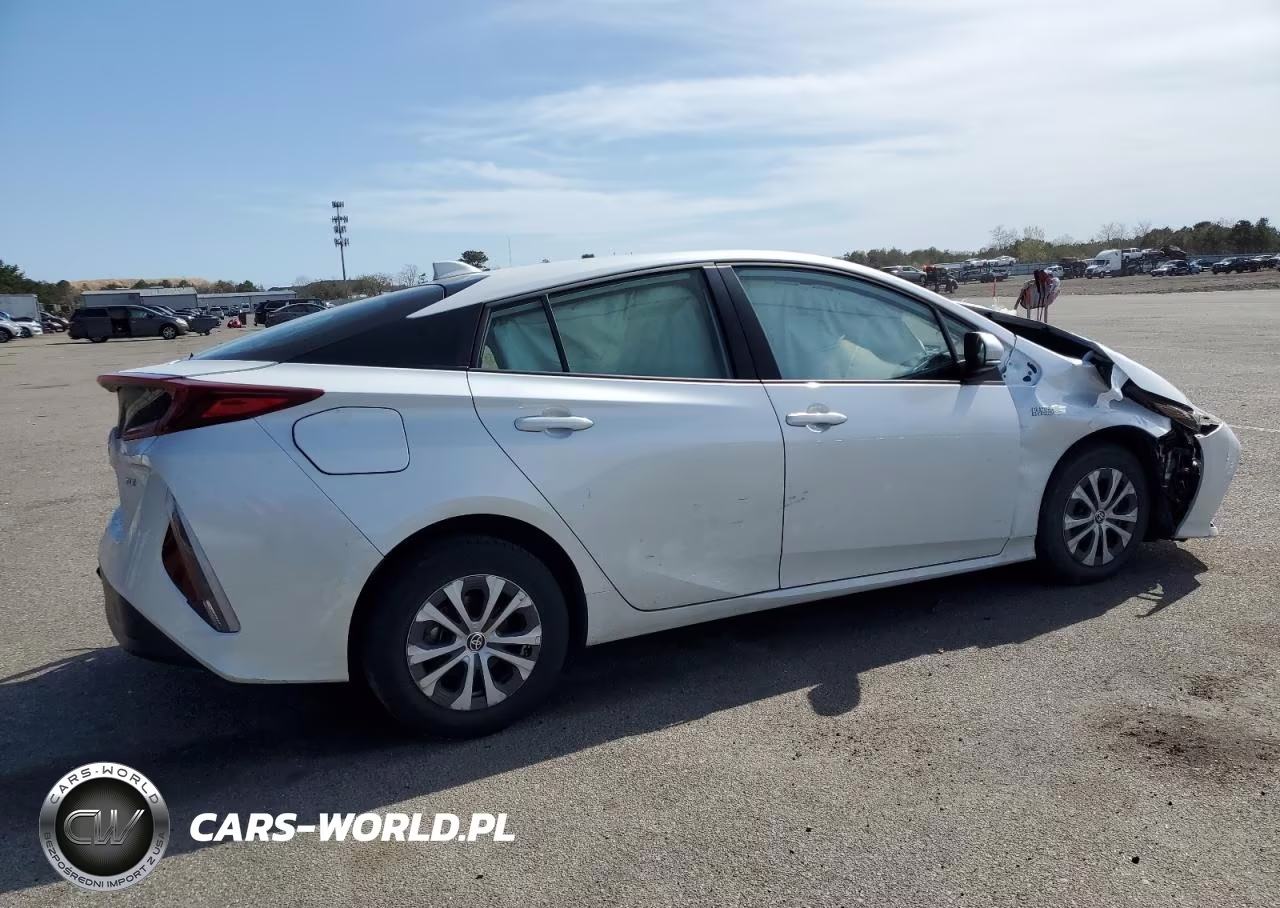 2022 Toyota Prius Prime Le VIN:JTDKAMFP5N3206955 - 3