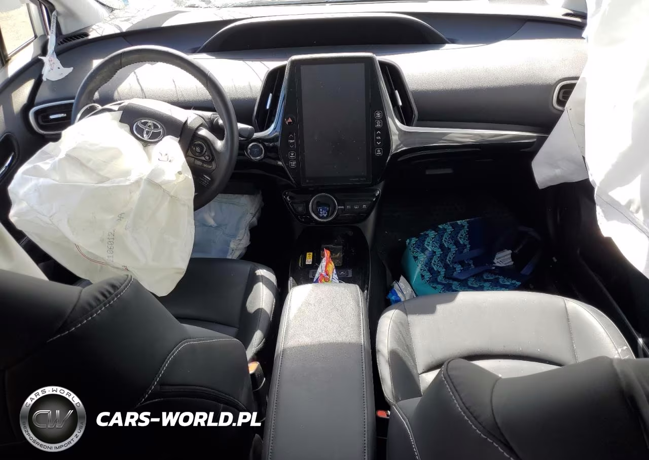 2022 Toyota Prius Prime Le VIN:JTDKAMFP5N3206955 - 8