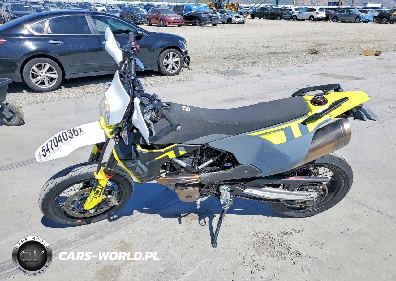 2024 Husqvarna Supermoto 701 VIN:VBKUSV407RM765245 - 3