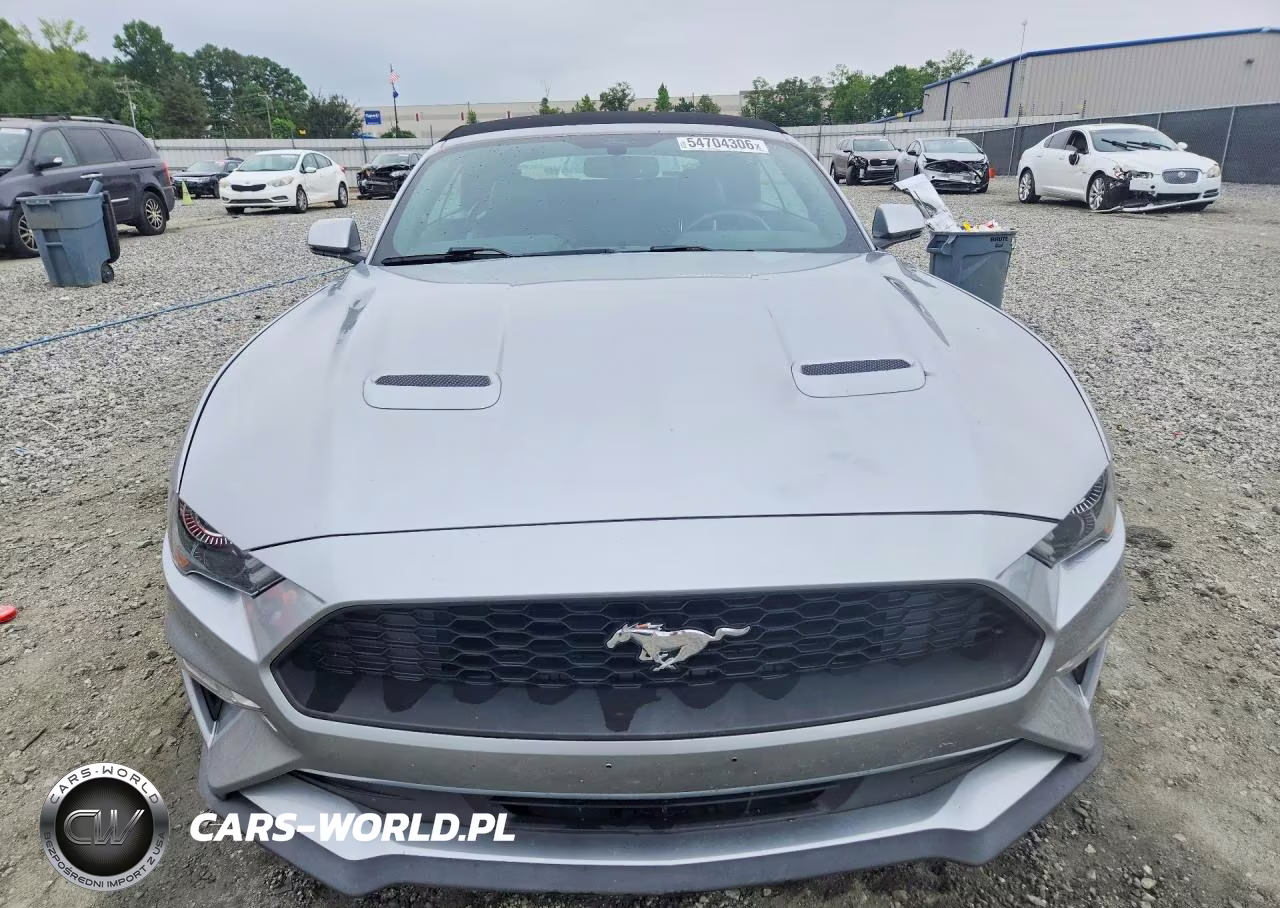 2020 Ford Mustang VIN:1FATP8UHXL5106136 - 5