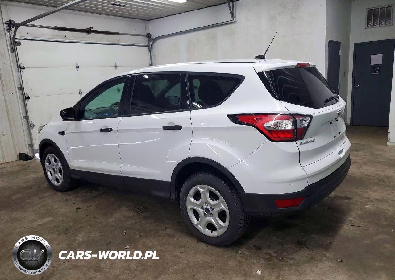 2018 Ford Escape S VIN:1FMCU0F73JUC19787 - 2