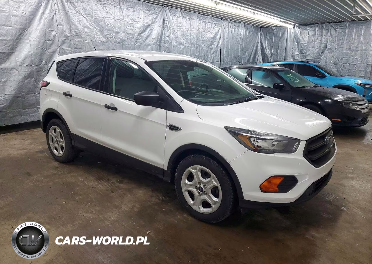 2018 Ford Escape S VIN:1FMCU0F73JUC19787 - 4