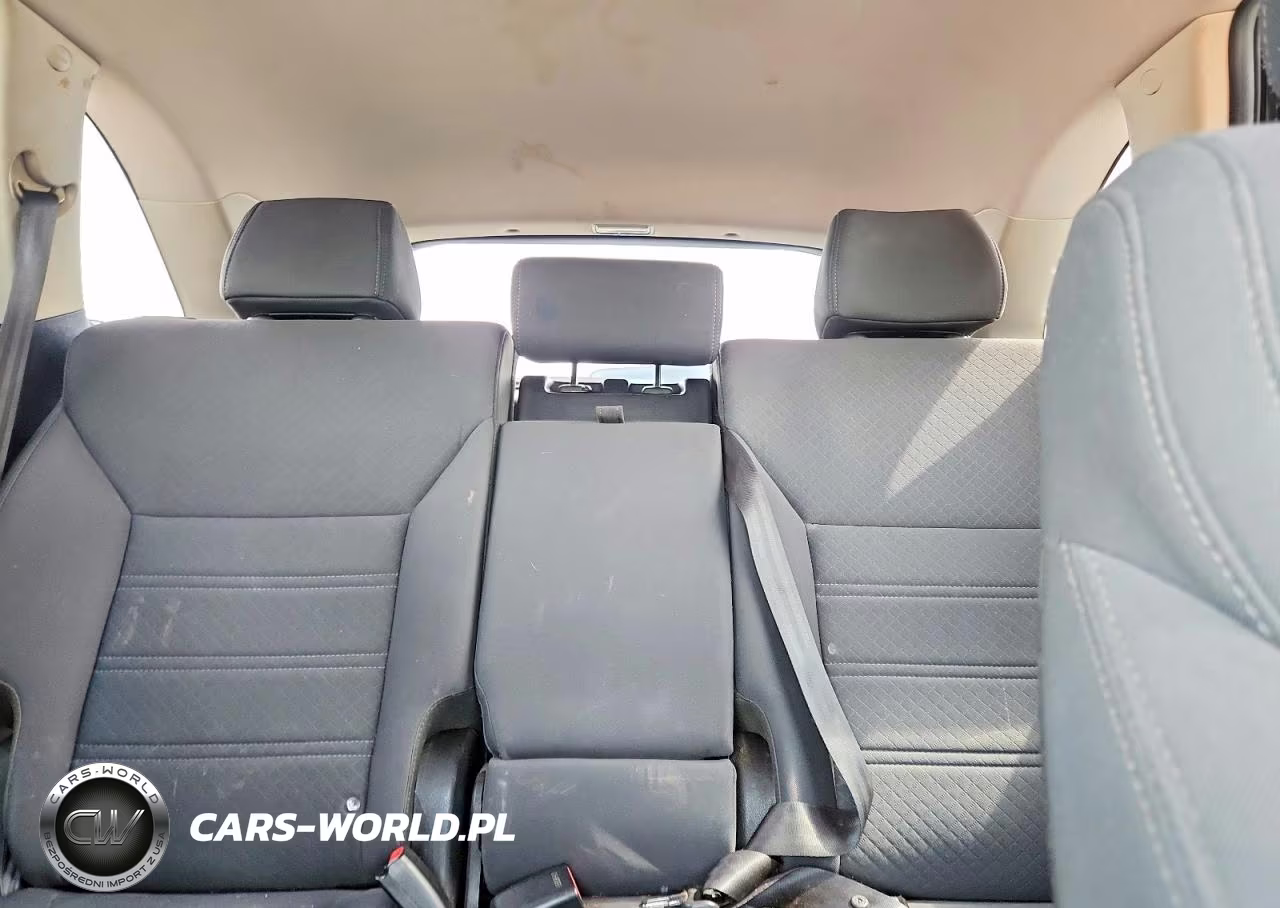 2016 Kia Sorento Lx VIN:5XYPG4A39GG058896 - 10