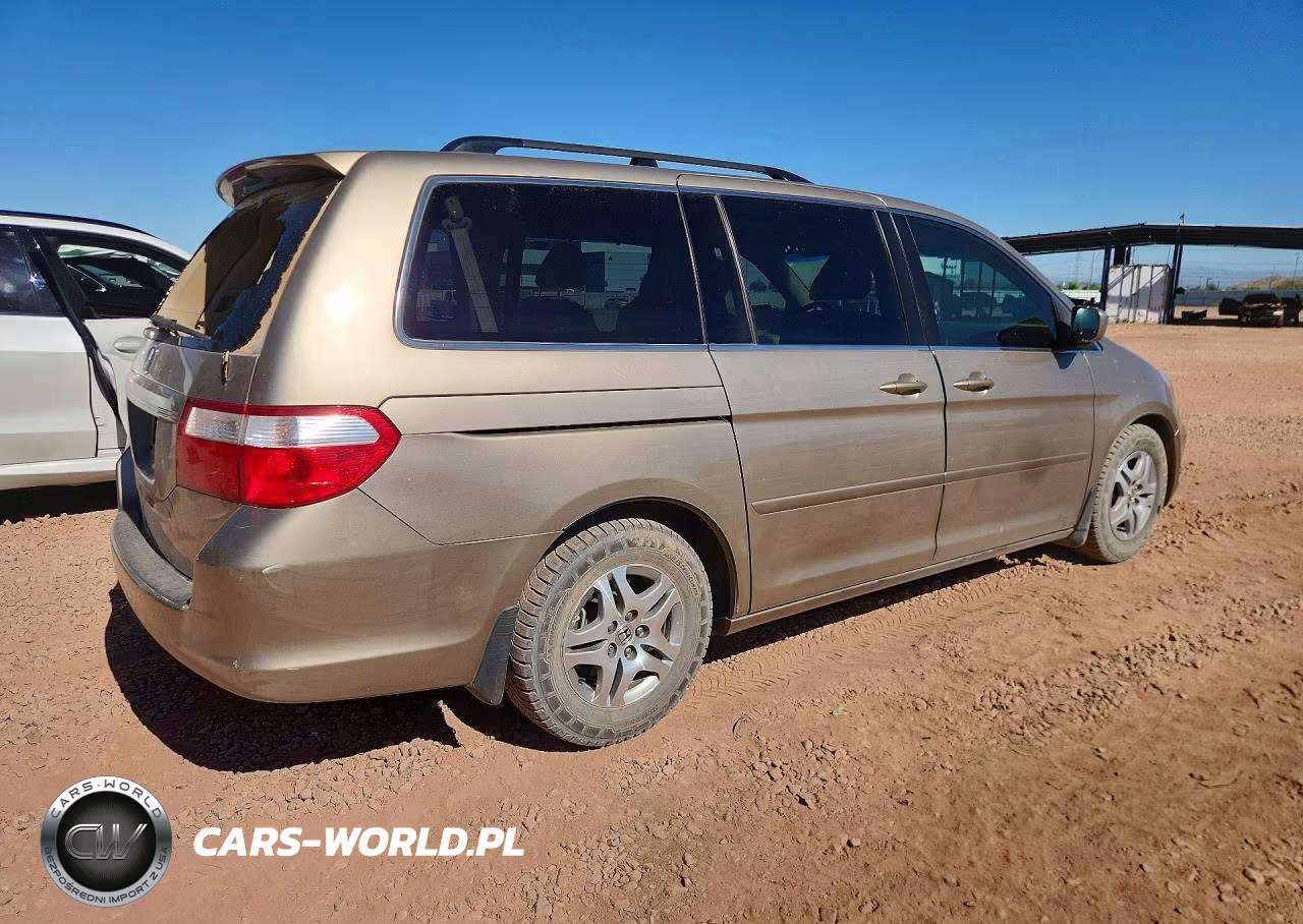 2006 Honda Odyssey Ex VIN:5FNRL38426B428203 - 3