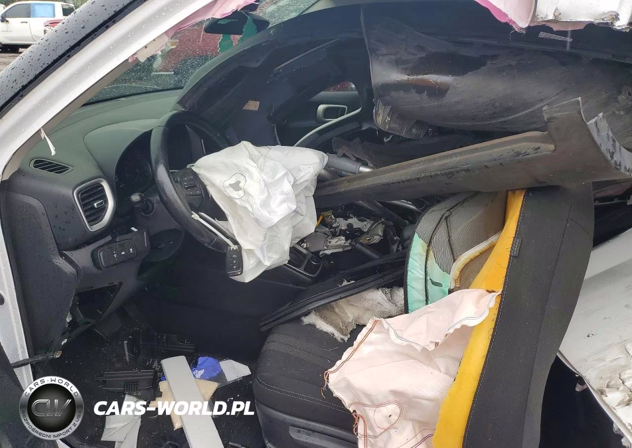 2021 Hyundai Venue Sel VIN:KMHRC8A30MU102964 - 7