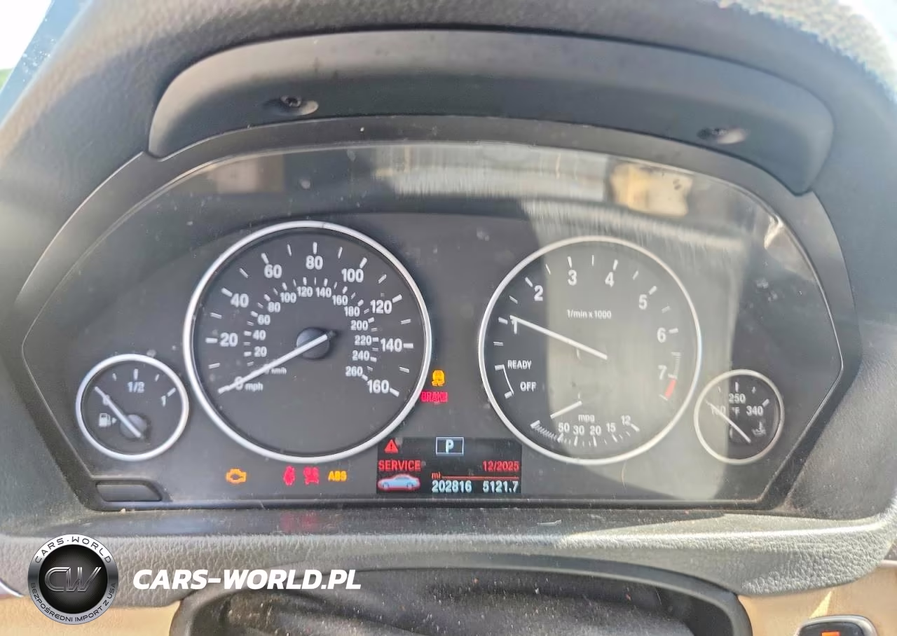 2014 BMW 328 I VIN:WBA3A5C5XEJ463437 - 9