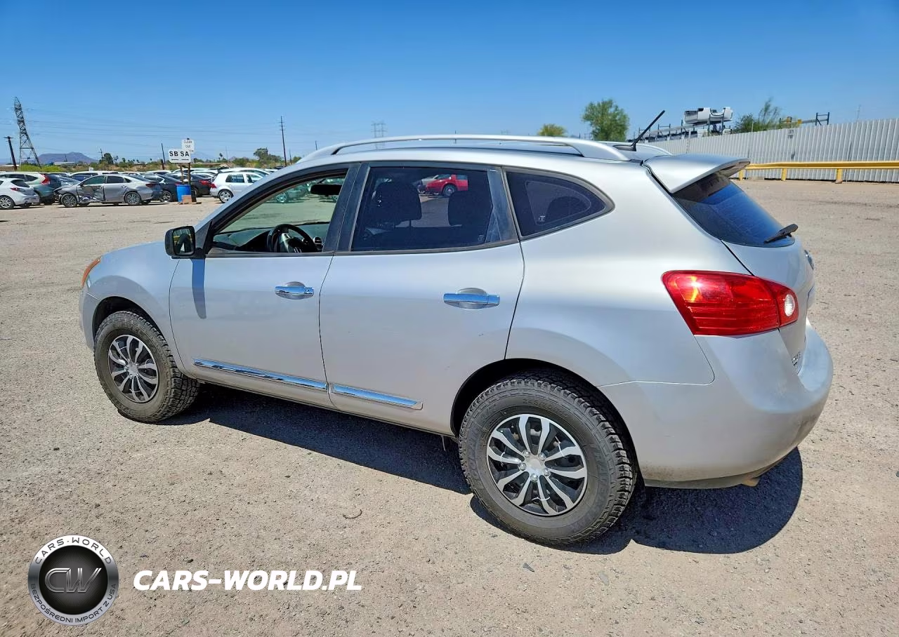 2015 Nissan Rogue Select S VIN:JN8AS5MT1FW653947 - 2