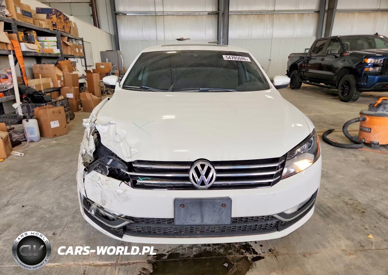 2013 Volkswagen Passat Sel VIN:1VWCN7A3XDC103119 - 5