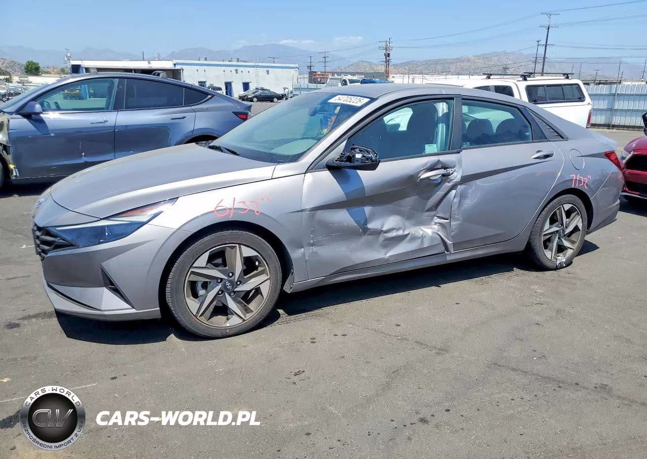 2023 Hyundai Elantra Sel – zdjęcie 1 z 12