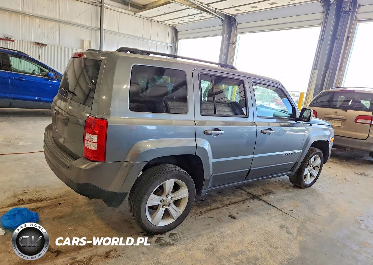 2012 Jeep Patriot Sport VIN:1C4NJPBA3CD611204 - 3