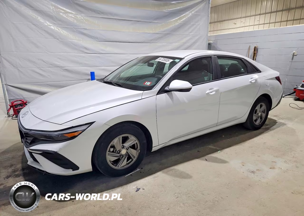 2024 Hyundai Elantra Se – zdjęcie 1 z 12