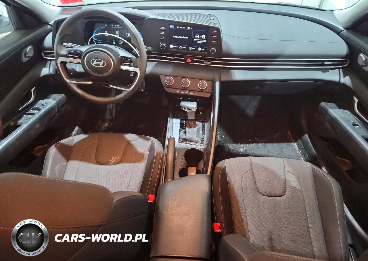 2024 Hyundai Elantra Se VIN:KMHLL4DG3RU779446 - 8