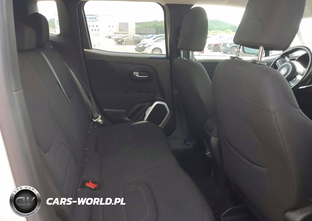 2018 Jeep Renegade Latitude VIN:ZACCJBBB7JPJ21525 - 11