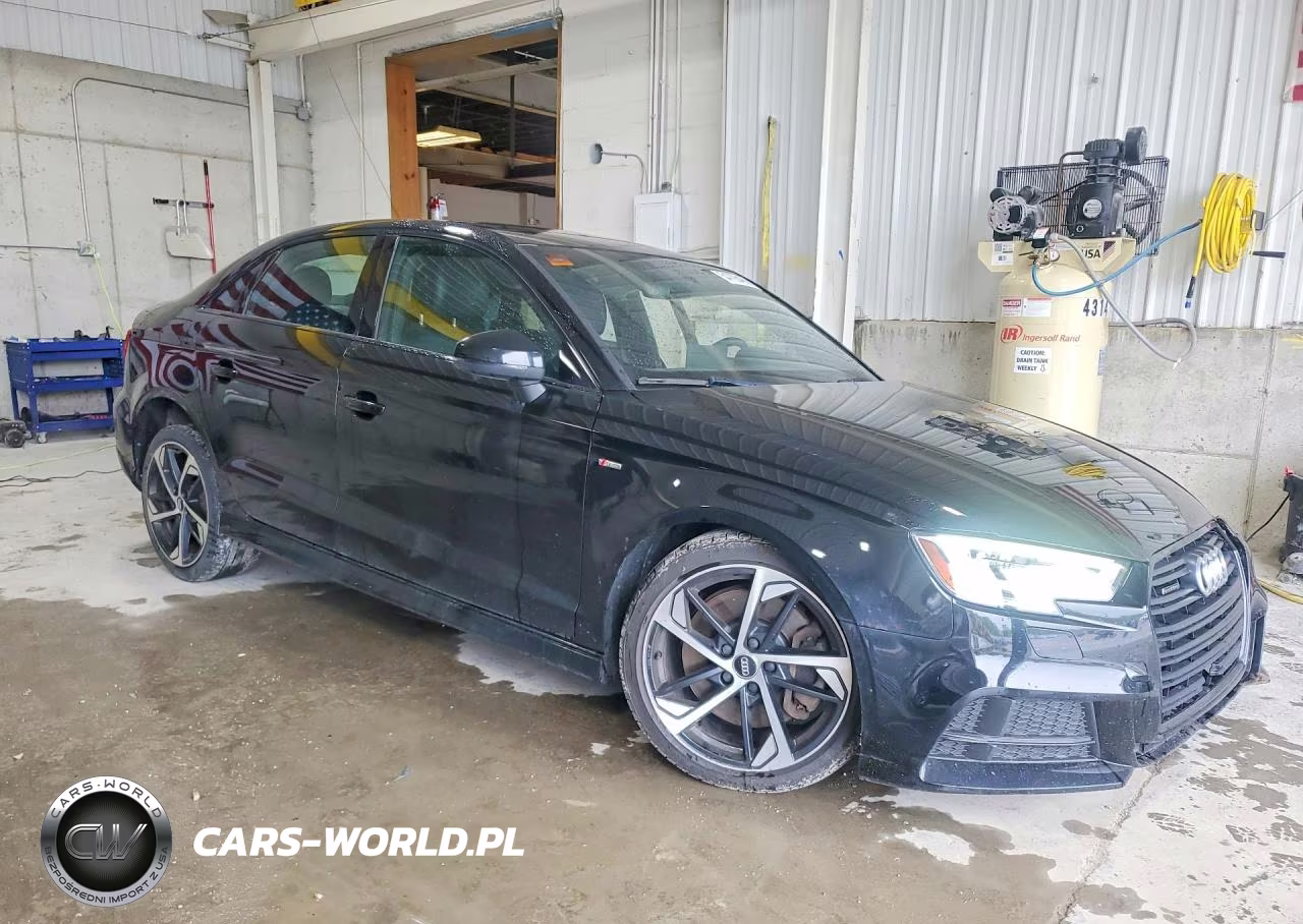 2020 Audi A3 S-Line Premium VIN:WAUBEGFF4LA032797 - 4