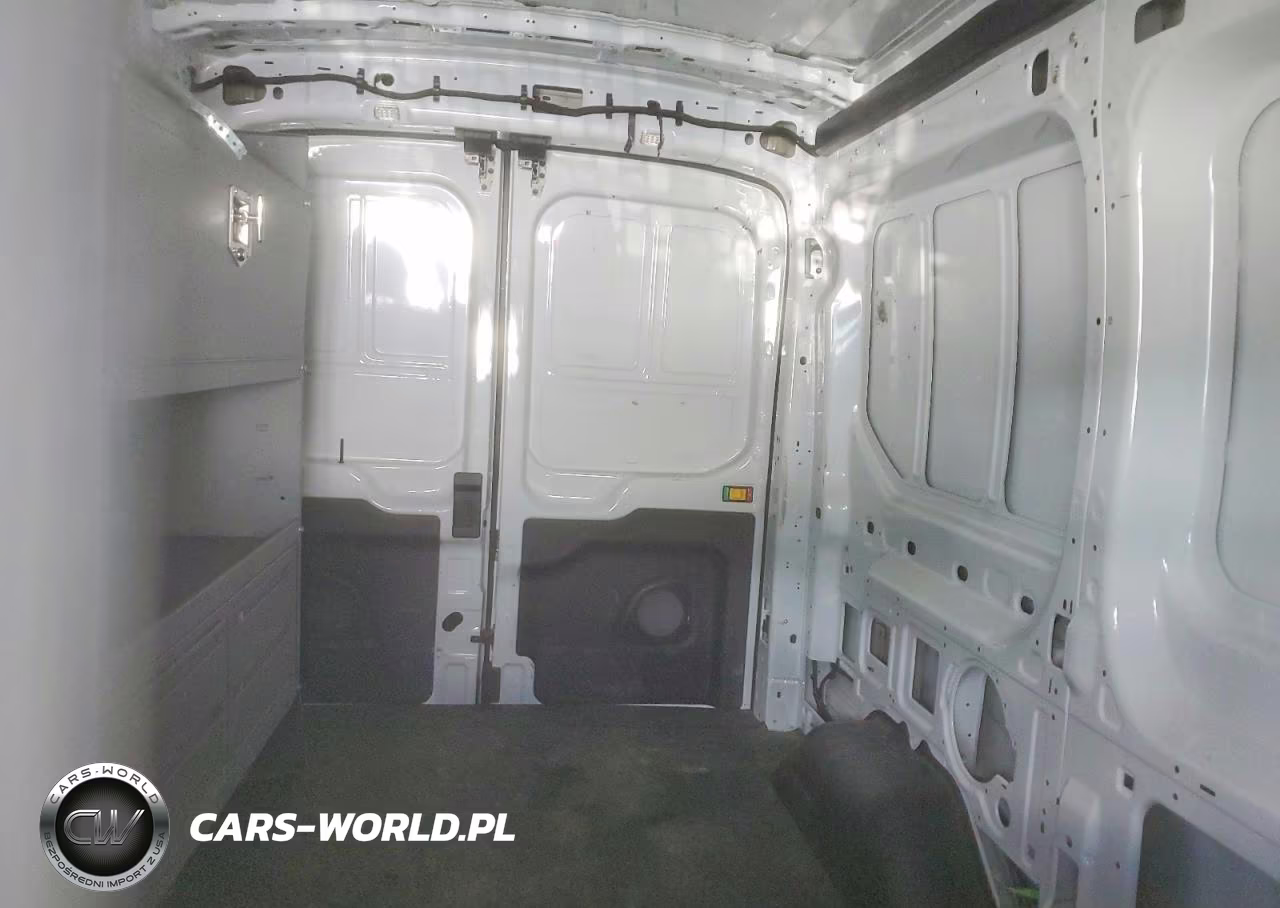 2023 Ford Transit T-250 VIN:1FTBR1C87PKA31086 - 10