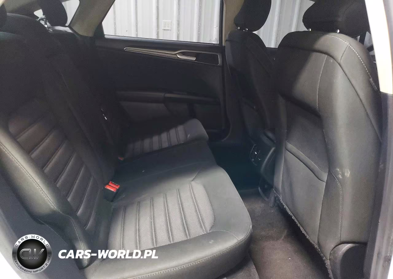 2018 Ford Fusion Se VIN:3FA6P0HD3JR185553 - 10