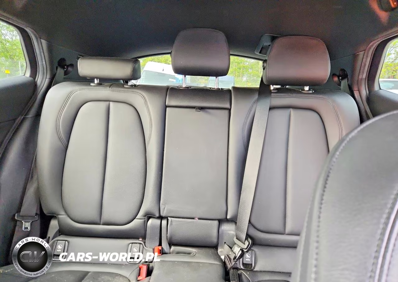 2020 BMW X2 Sdrive28I VIN:WBXYH9C05L5P15636 - 10