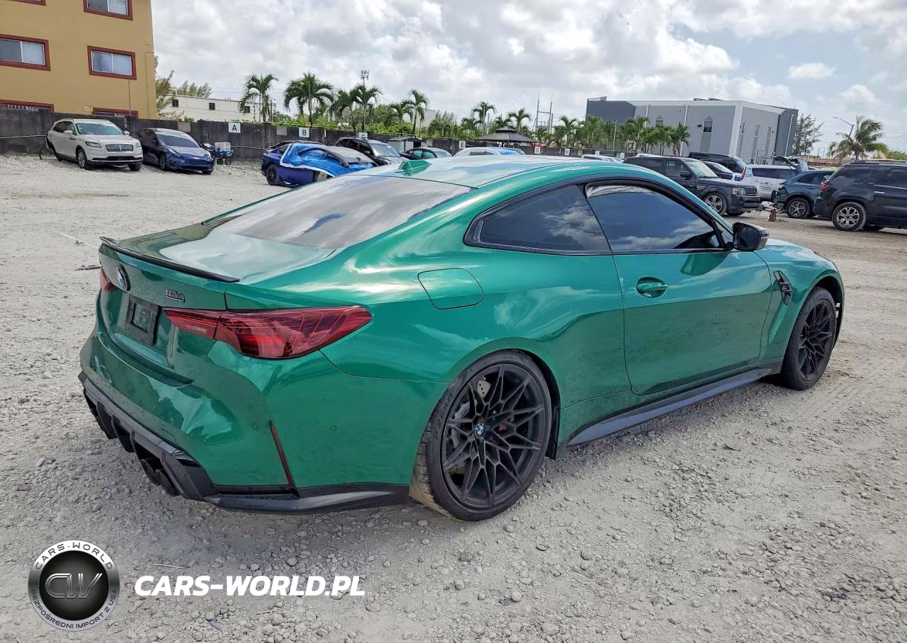 2026 BMW M4 Competition VIN:WBS33HK04TCV87881 - 3