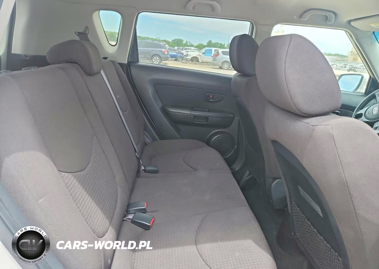 2012 Kia Soul Base VIN:KNDJT2A59C7422555 - 10