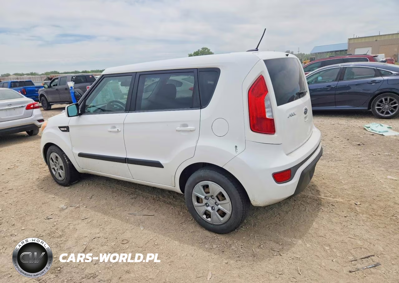 2012 Kia Soul Base VIN:KNDJT2A59C7422555 - 2