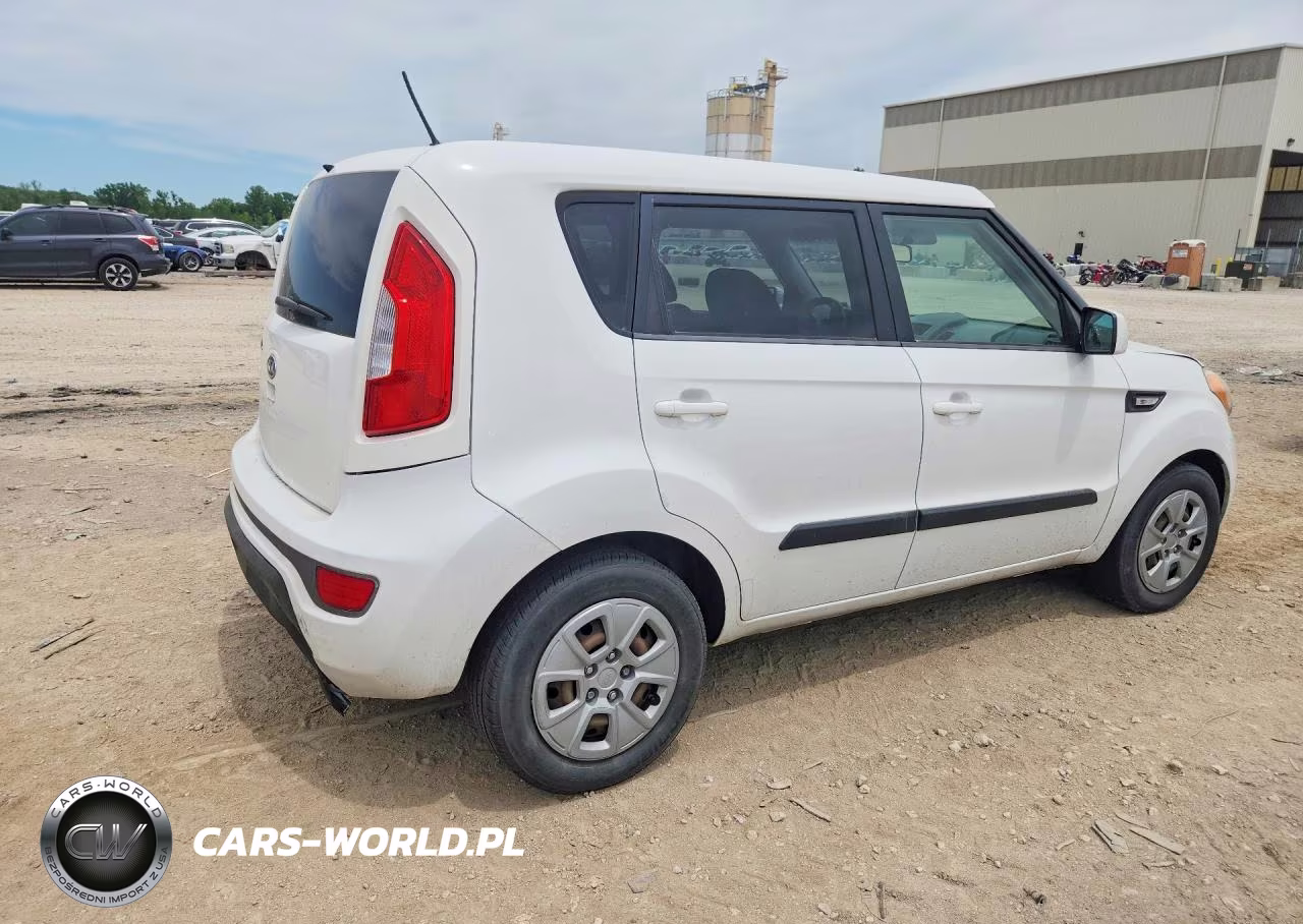2012 Kia Soul Base VIN:KNDJT2A59C7422555 - 3