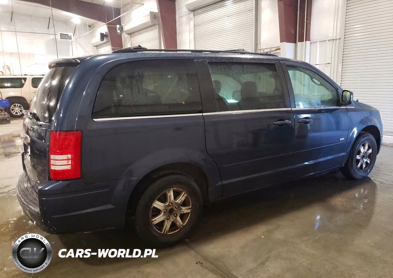 2008 Chrysler Town & Country Touring VIN:2A8HR54P68R823877 - 3
