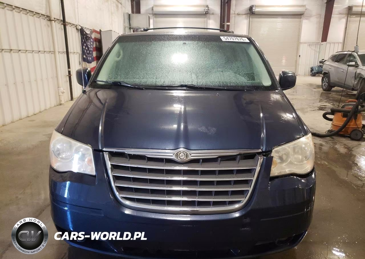 2008 Chrysler Town & Country Touring VIN:2A8HR54P68R823877 - 5