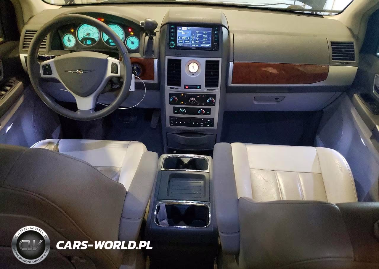 2008 Chrysler Town & Country Touring VIN:2A8HR54P68R823877 - 8