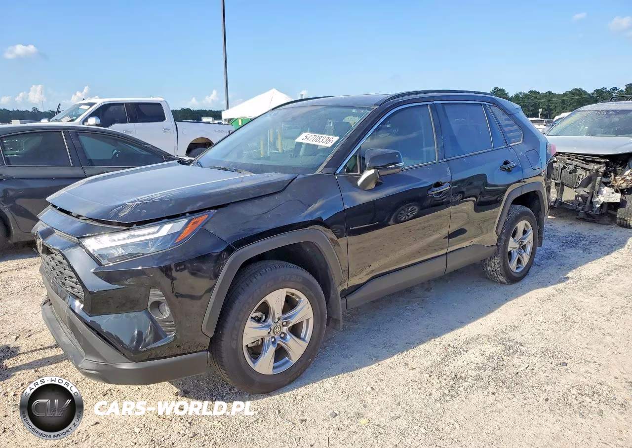 2025 Toyota Rav4 Xle – zdjęcie 1 z 13