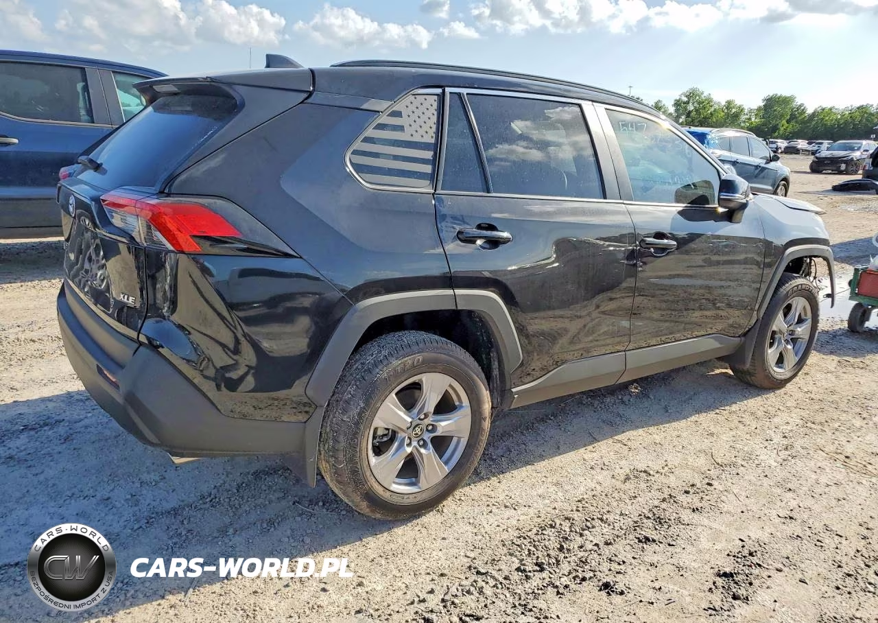 2025 Toyota Rav4 Xle VIN:2T3W1RFV4SC351461 - 3