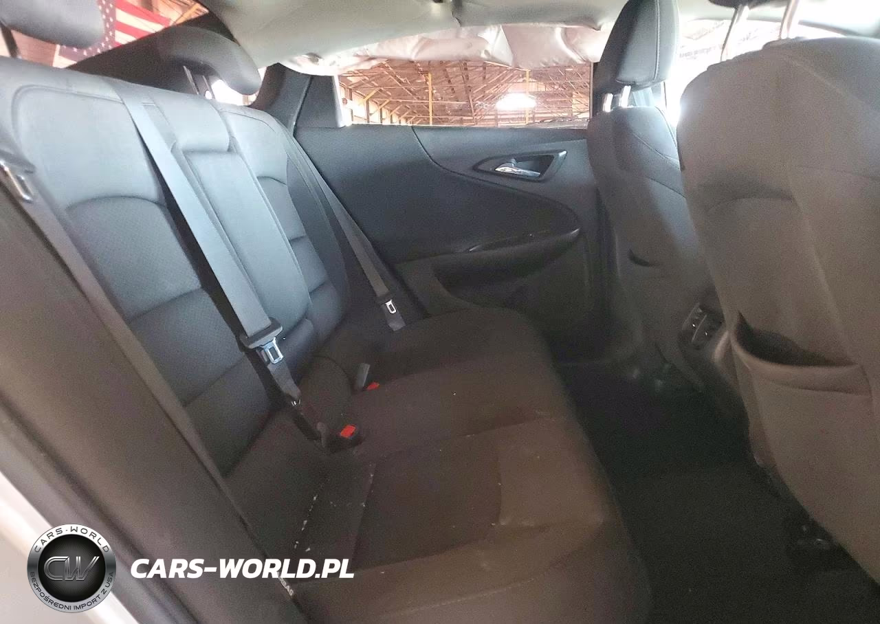 2019 Chevrolet Malibu Lt VIN:1G1ZD5ST0KF193971 - 10