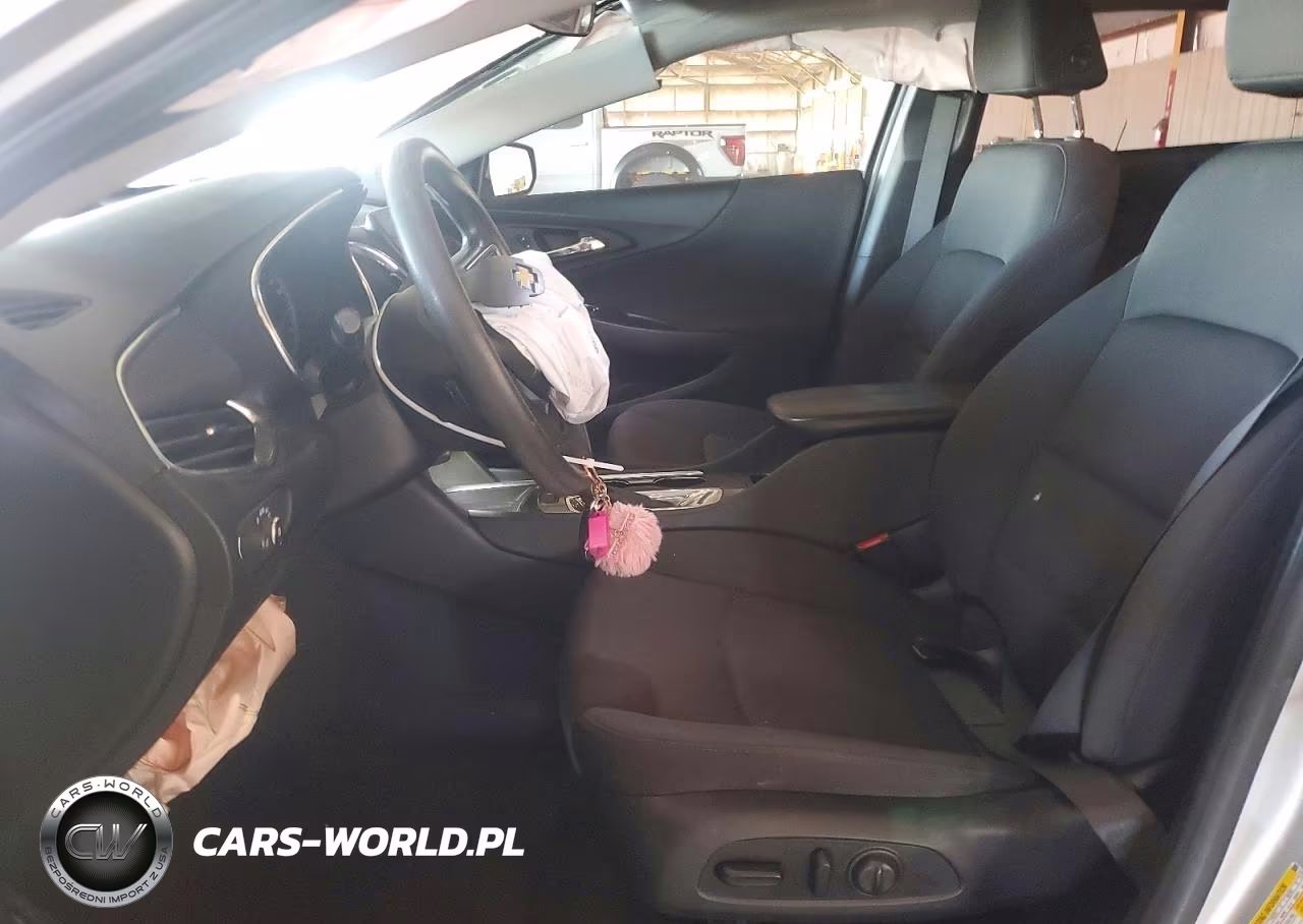 2019 Chevrolet Malibu Lt VIN:1G1ZD5ST0KF193971 - 7