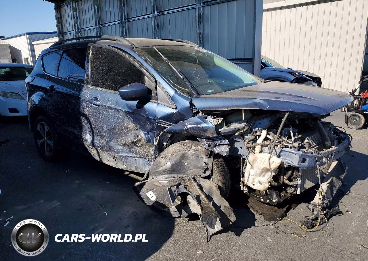 2018 Ford Escape Sel VIN:1FMCU9HDXJUB15000 - 4
