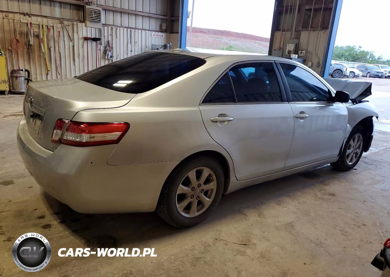 2011 Toyota Camry Le VIN:4T4BF3EK1BR175602 - 3