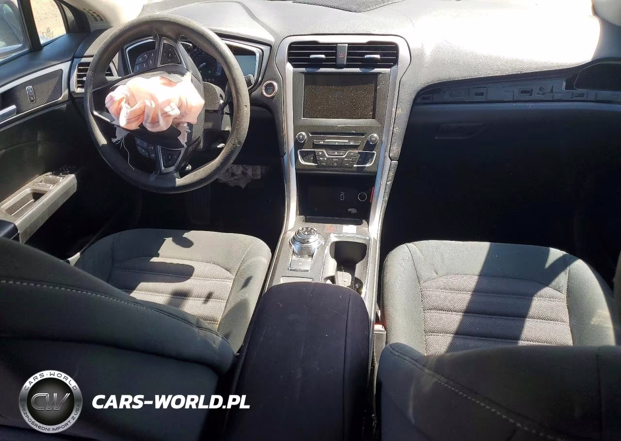2017 Ford Fusion VIN:3FA6P0HD8HR120451 - 8