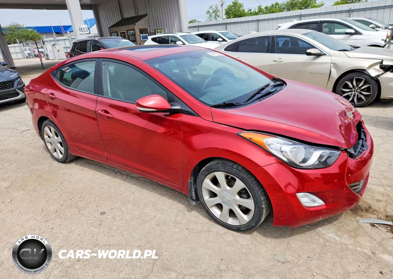 2013 Hyundai Elantra Limited VIN:KMHDH4AE8DU634775 - 4