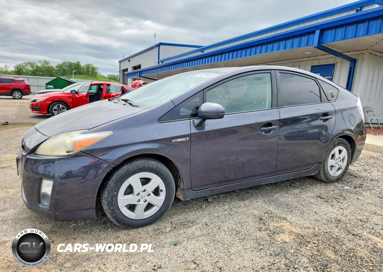 2011 Toyota Prius Two
