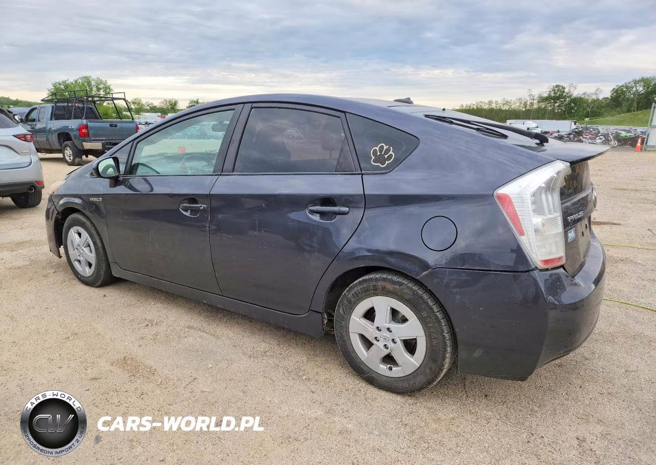 2011 Toyota Prius Two VIN:JTDKN3DU9B1384852 - 2