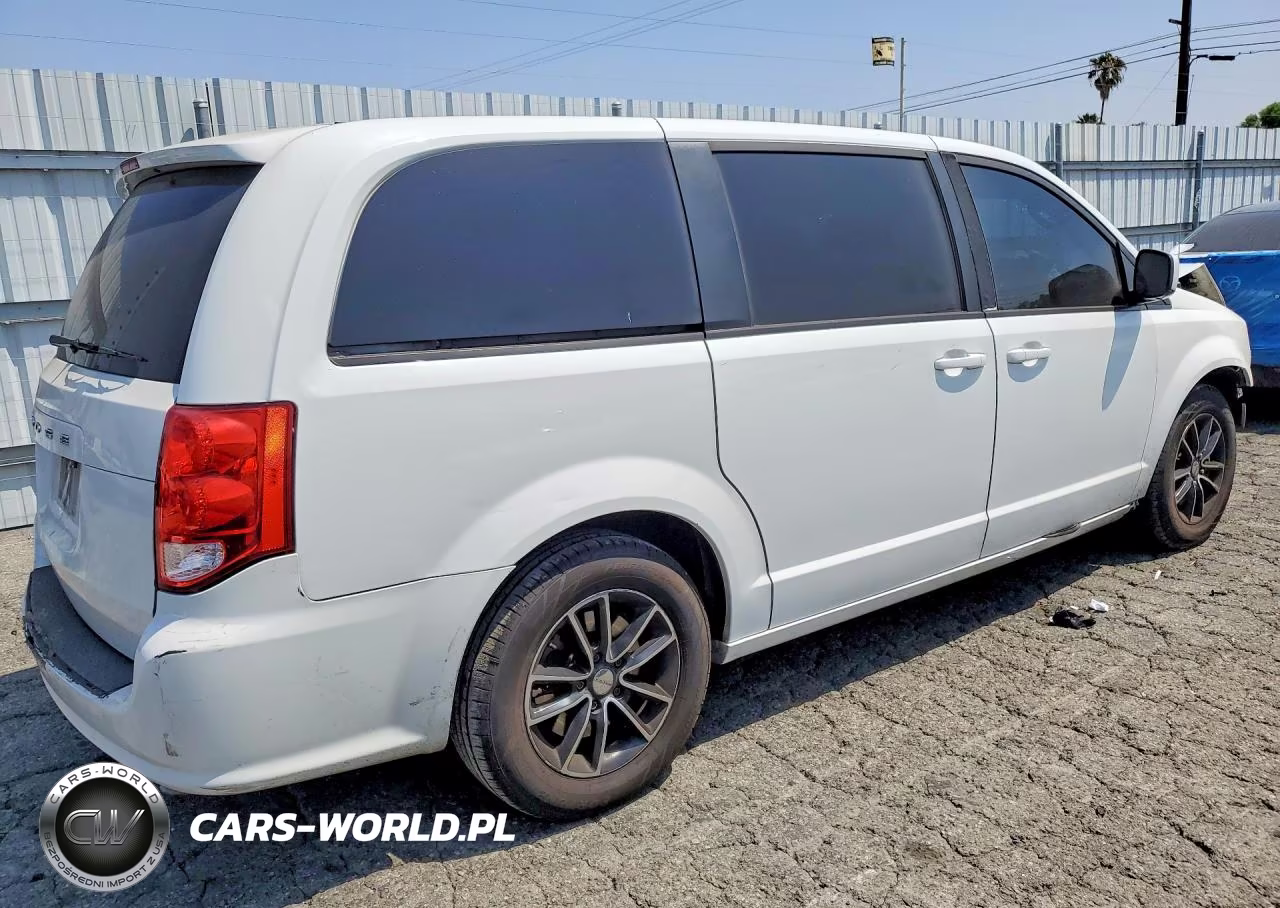 2018 Dodge Grand Caravan Se VIN:2C4RDGBG2JR135759 - 3