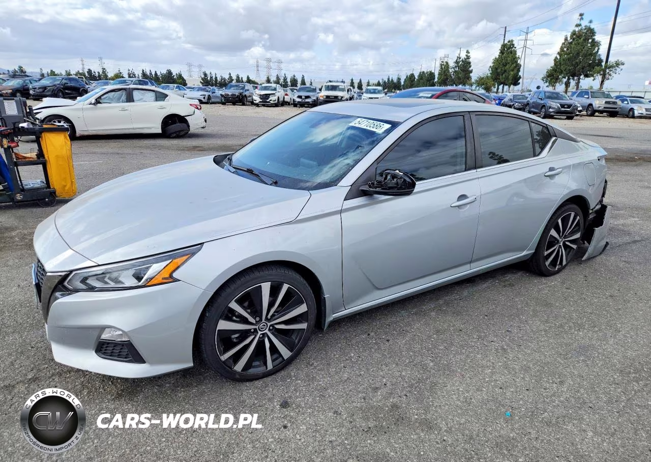 2021 Nissan Altima Sr
