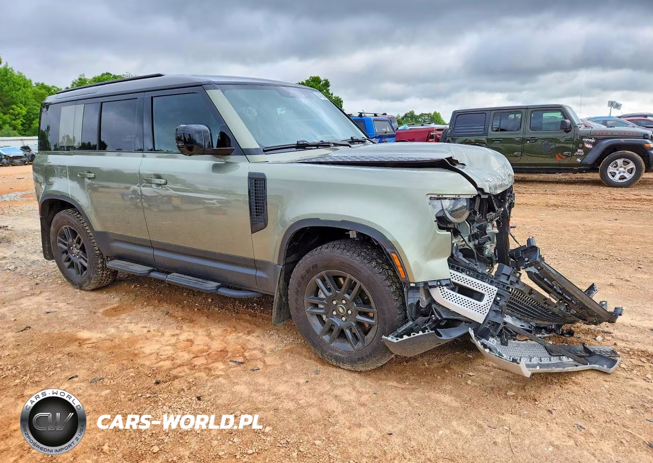2025 Land Rover Defender 110 S VIN:SALEJ7EX1S2404054 - 4