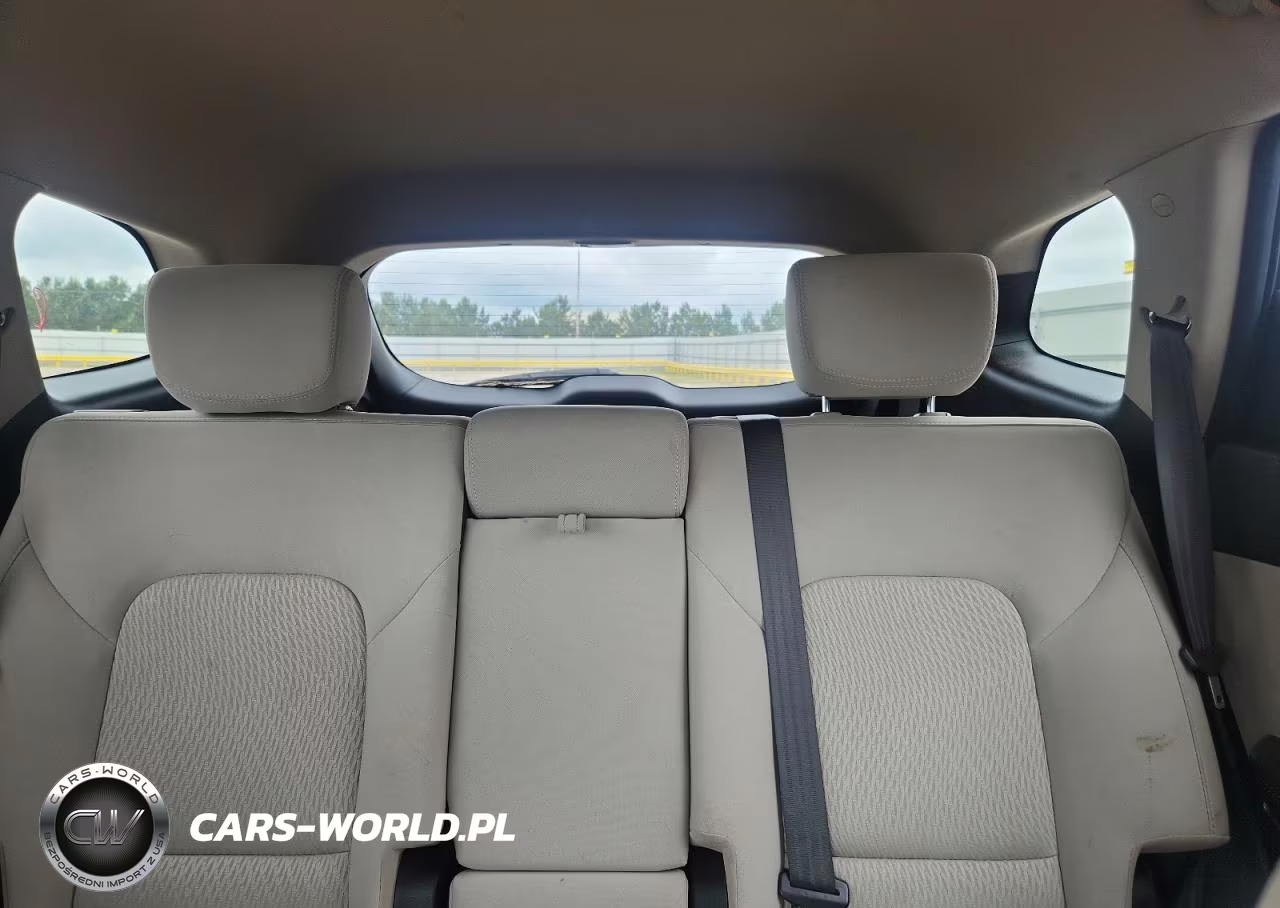 2017 Hyundai Santa Fe Se VIN:KM8SM4HF8HU218393 - 10