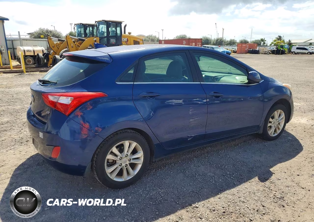 2013 Hyundai Elantra Gt Base VIN:KMHD35LE3DU053475 - 3