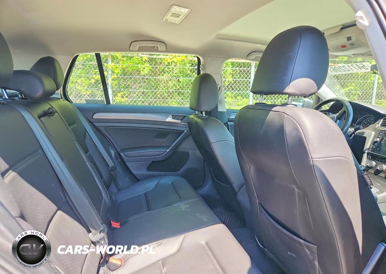 2019 Volkswagen Golf S VIN:3VWW57AUXKM032831 - 10