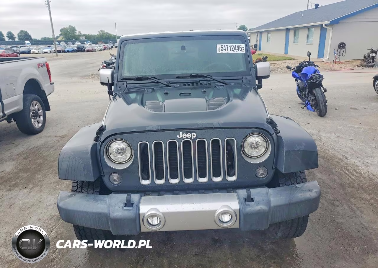 2017 Jeep Wrangler Unlimited Sahara VIN:1C4BJWEG3HL684485 - 5